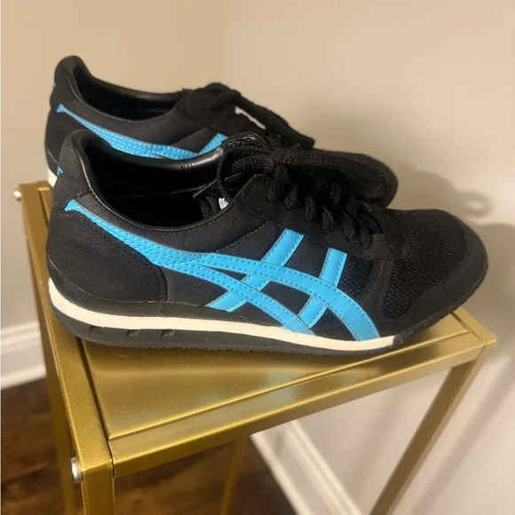Onitsuka Tiger Ultimate 81 sneakers size Black and Gently 